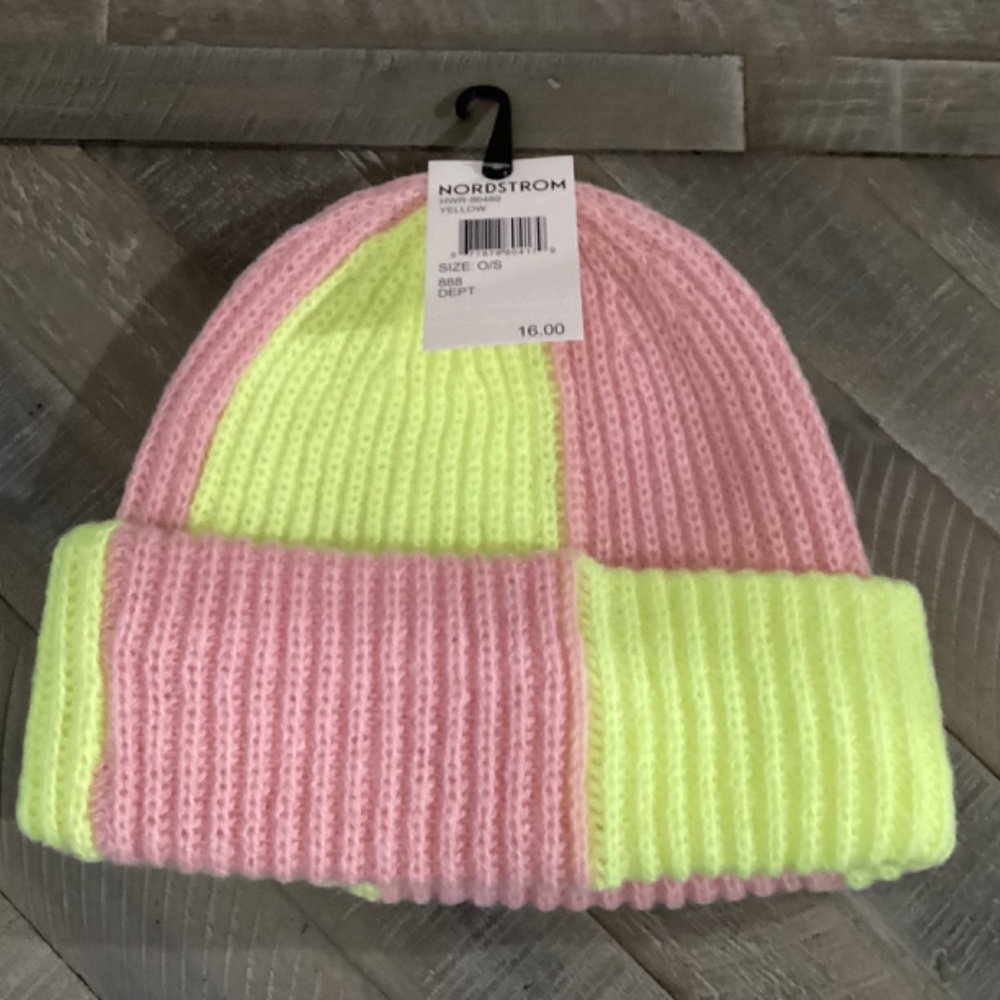 The Accessory Collective Colorblock Beanie - Picture 4 of 6